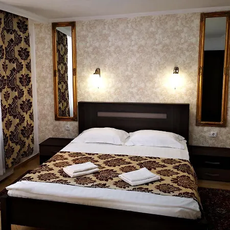 Apartment Panzio Status Hajduszoboszlo