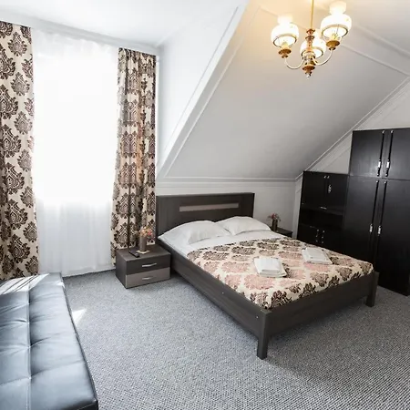 Panzio Status Apartment *
