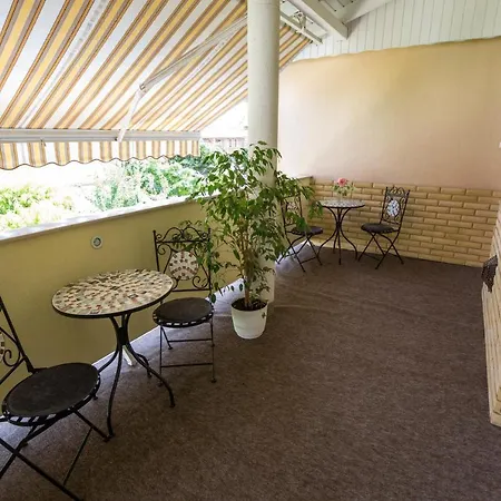 Apartament Panzio Status Hajdúszoboszló